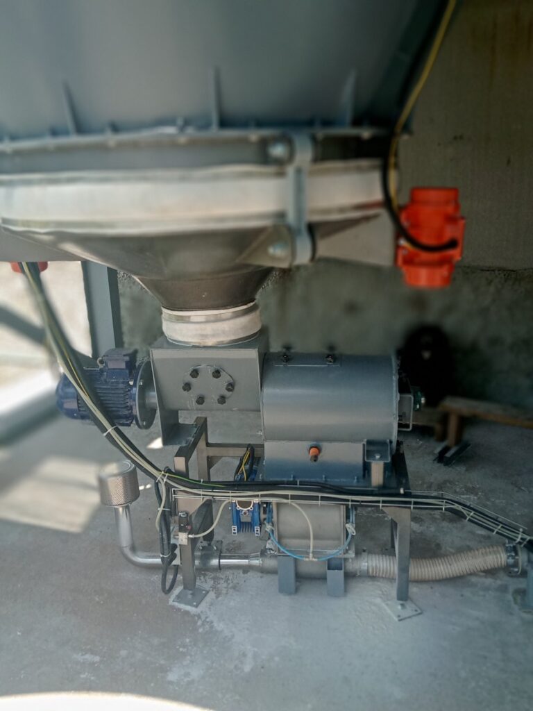Bulk flour storage, transport and dosage project